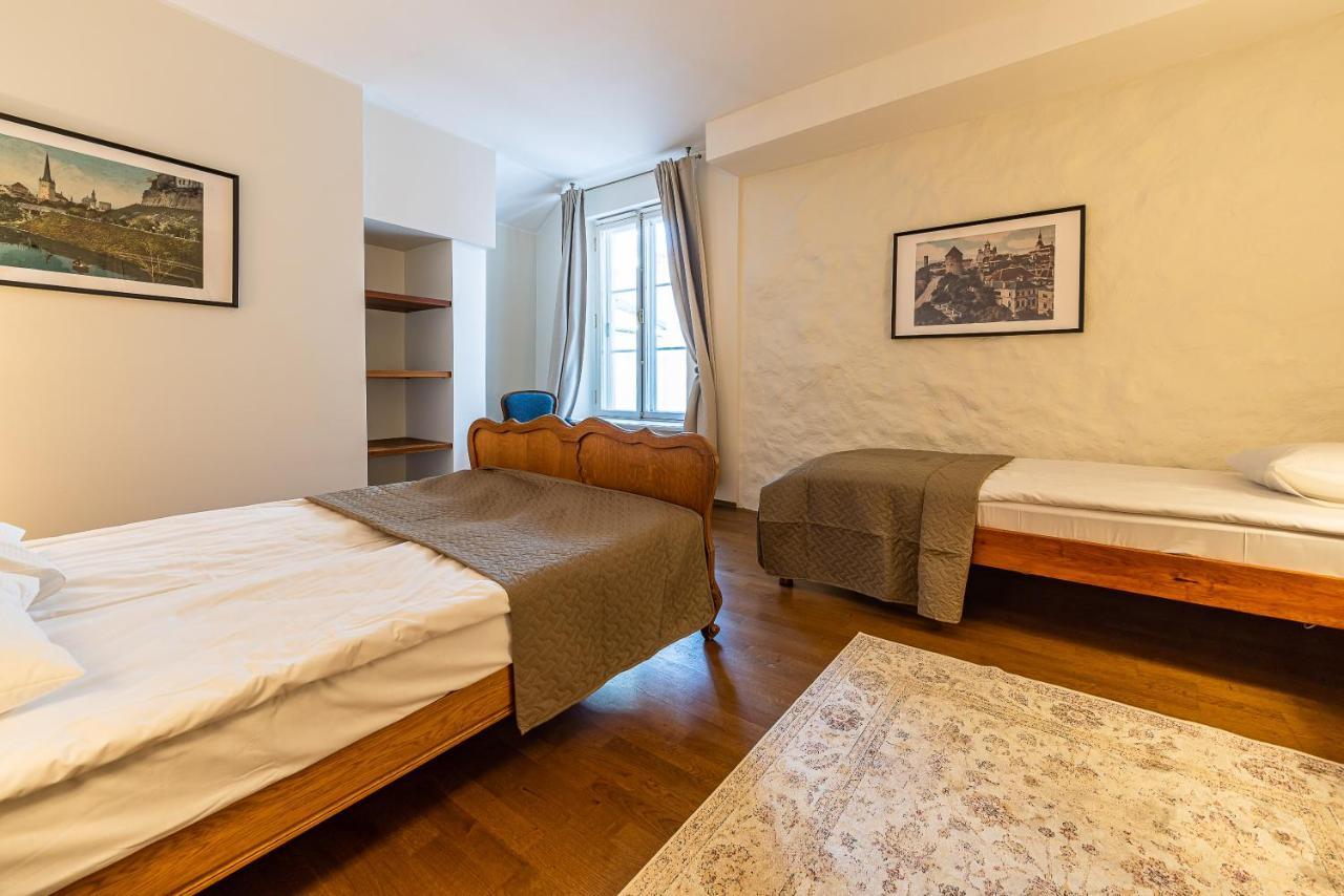 Old Town - Oleviste Apartment Tallin Zewnętrze zdjęcie